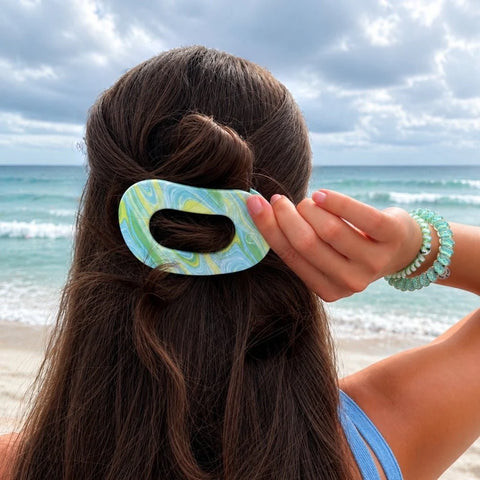 By the Sea Shore Medium Flat Round Hair Clip