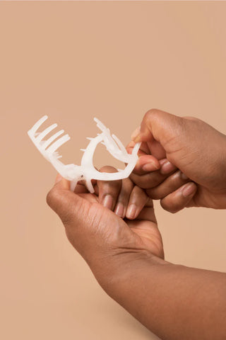 Open Almond Beige Medium Claw Hair Clip