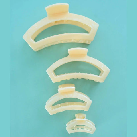 Open Soft Surf Medium Hair Clip