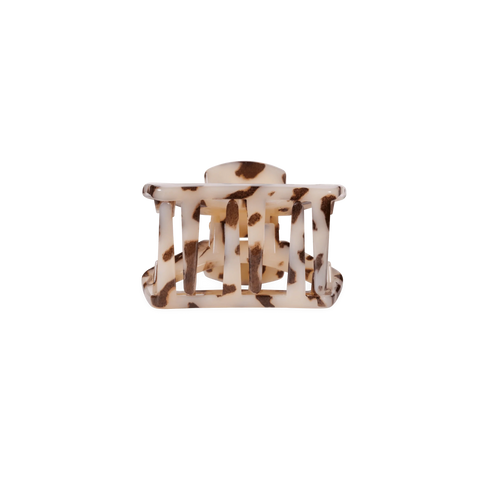 Open Blonde Tortoise Petite Hair Clip